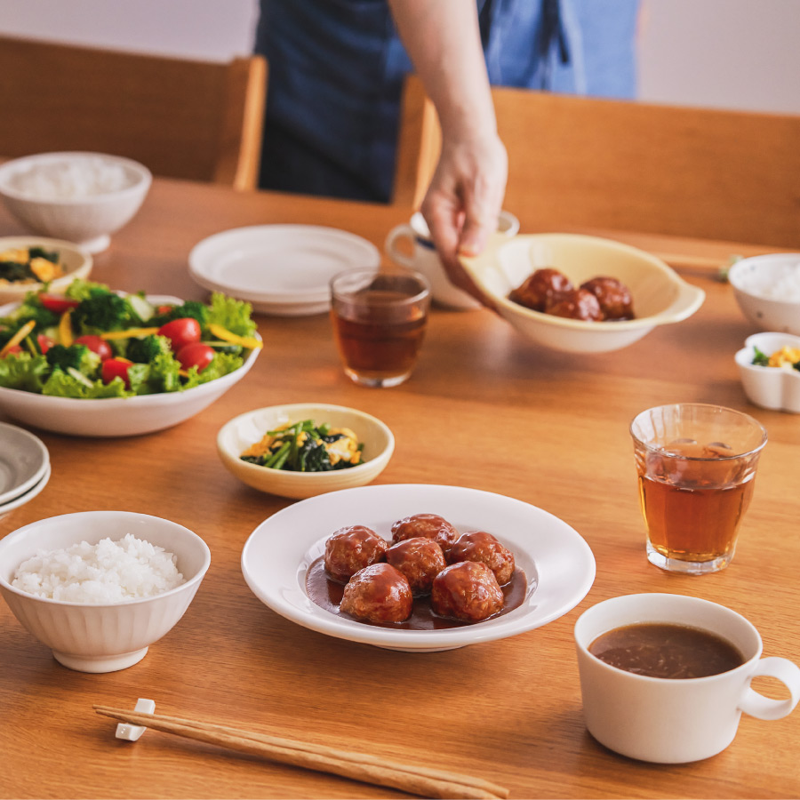 我が家の定番おかずを食卓に