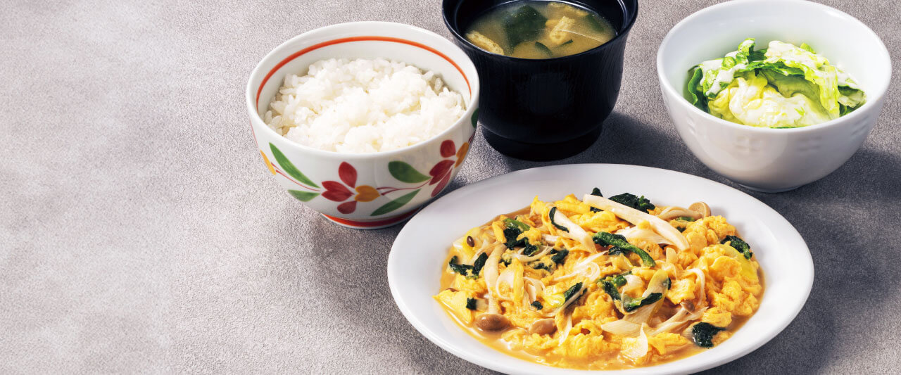 ふんわり卵ときのこの朝食