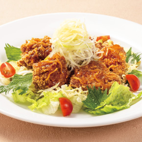 香味野菜と生姜の油淋鶏