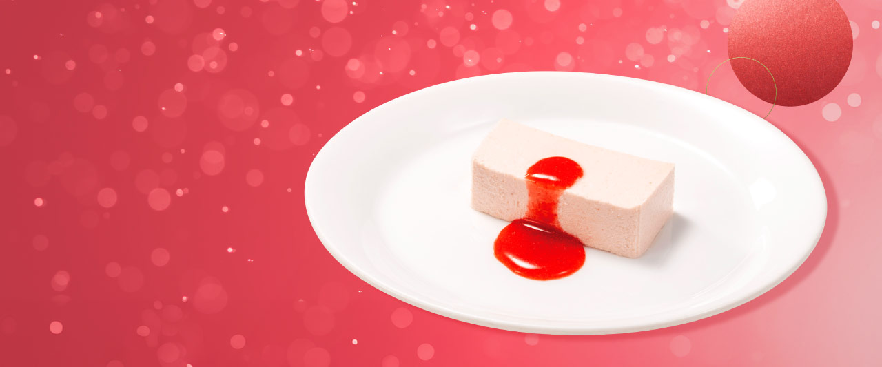 いちごのセミフレッド