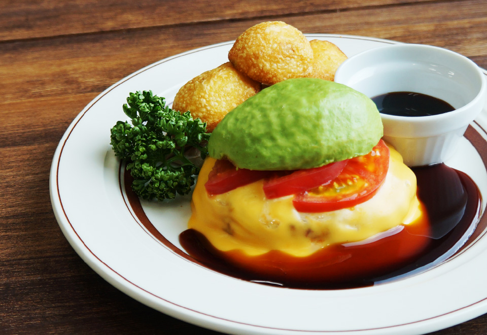 とろ～りチェダーチーズとアボカドのハンバーグ