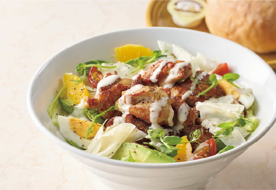 デニーズのチキンシーザーサラダボウル